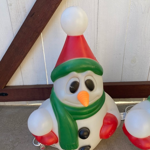 2X Vintage General Foam 22" Baby Frosty Snowman Blow Mold Lighted Christmas - Picture 3 of 4